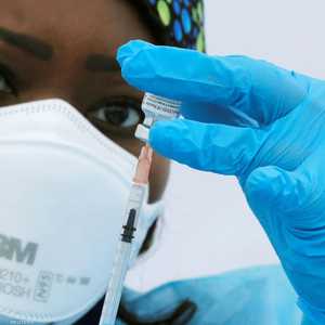 العالم يحاول السيطرة على وباء كوفيد 19