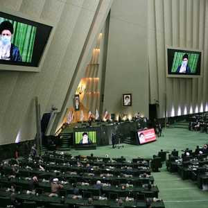 أرشيفية.. خامنئي في البرلمان الإيراني