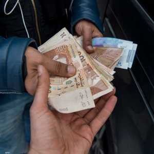 التسهيلات تفتح شهية المغاربة على القروض