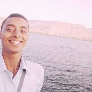 الشاب المصري إسلام صابر