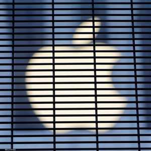 الوزارة كانت تبحث عن مصادر وراء اتصالات شركاء ترامب مع روسيا