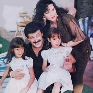 أرشيفية.. عائلة الفنانة دلال عبد العزيز