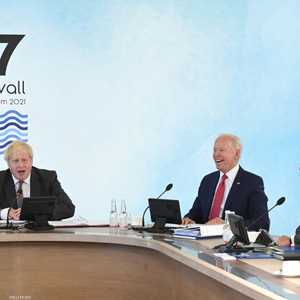 قادة قمة السبع في اجتماع سابق