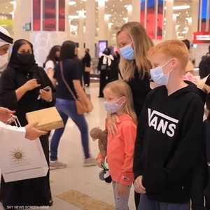 العائلة الأسترالية لحظة وصولها دبي