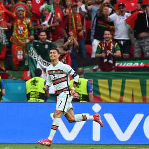 رونالدو يقود بلاده لعبور هنغاريا