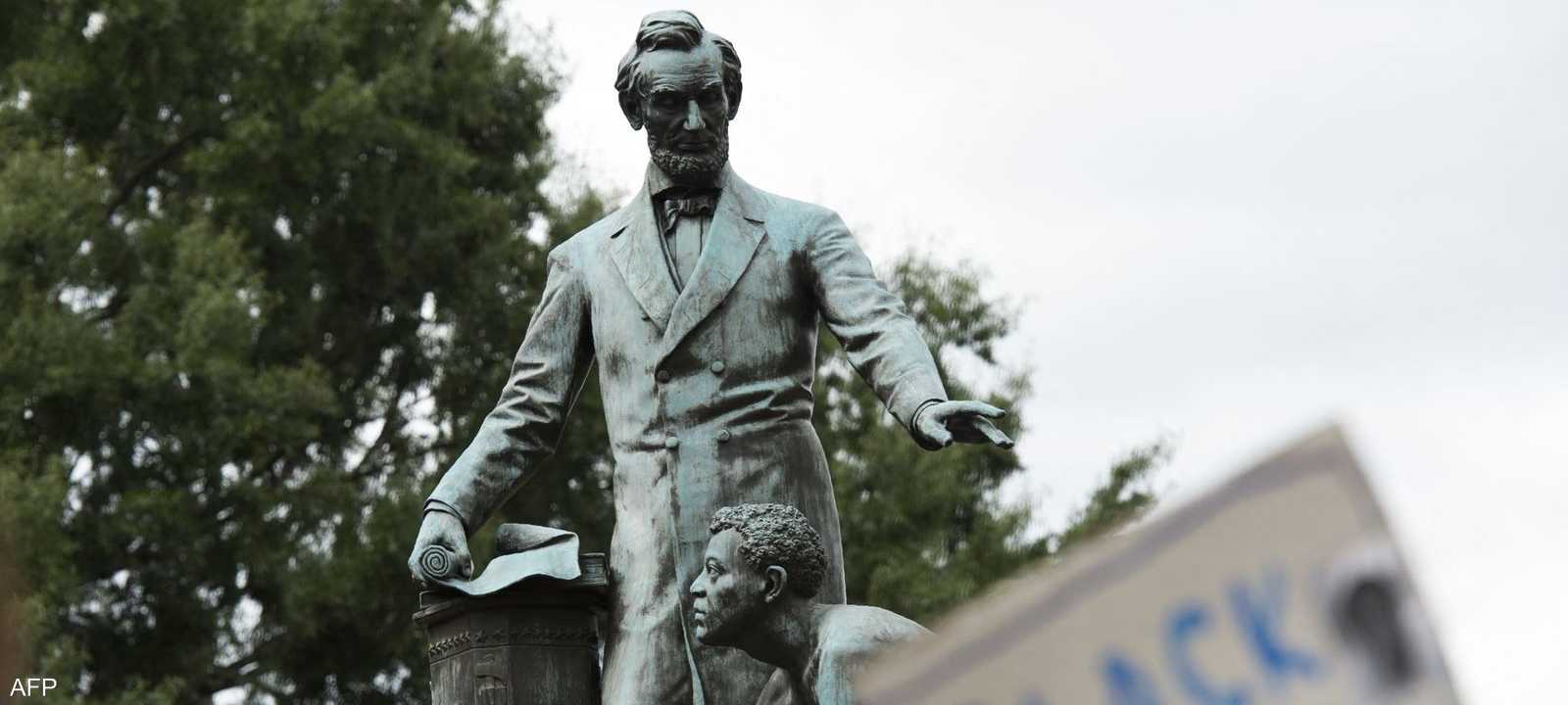 اكتسب التشريع زخما بعد احتجاجات "حياة السود مهمة"