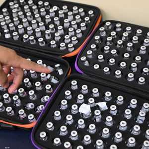 لقاحات كورونا قد لا تصمد أمام متحورات الفيروس