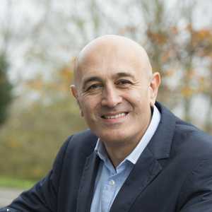 البروفيسور جيم الخليلي، أستاذ الفيزياء النظرية