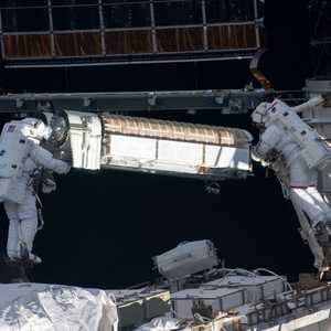 رواد الفضاء لا يغسلون ملابسهم أبدا