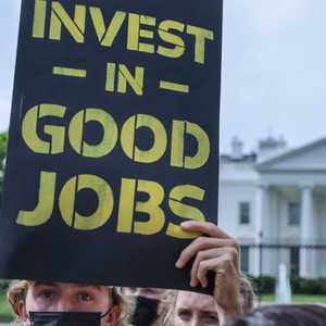 كورونا تسبب في فقدان ملايين الوظائف