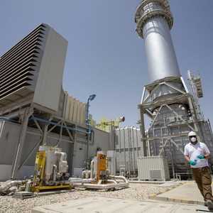 أرشيفية لمحطة طاقة كهربائية في العراق