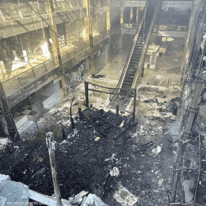 أضرار جسيمة خلفها الحريق في مجمع "أربيل مول" التجاري