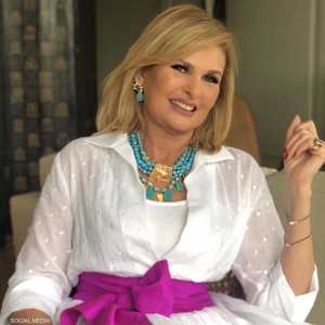 الفنانة المصرية يسرا