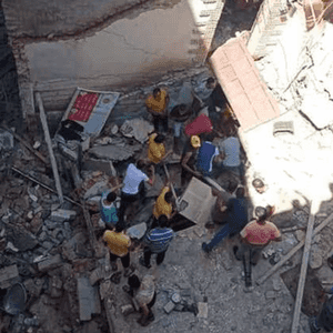 انهيار عقار في الدخيلة بالإسكندرية