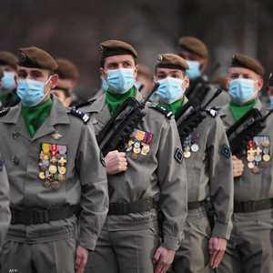 القوات الفرنسية تكافح جماعات متشددة في منطقة الساحل.