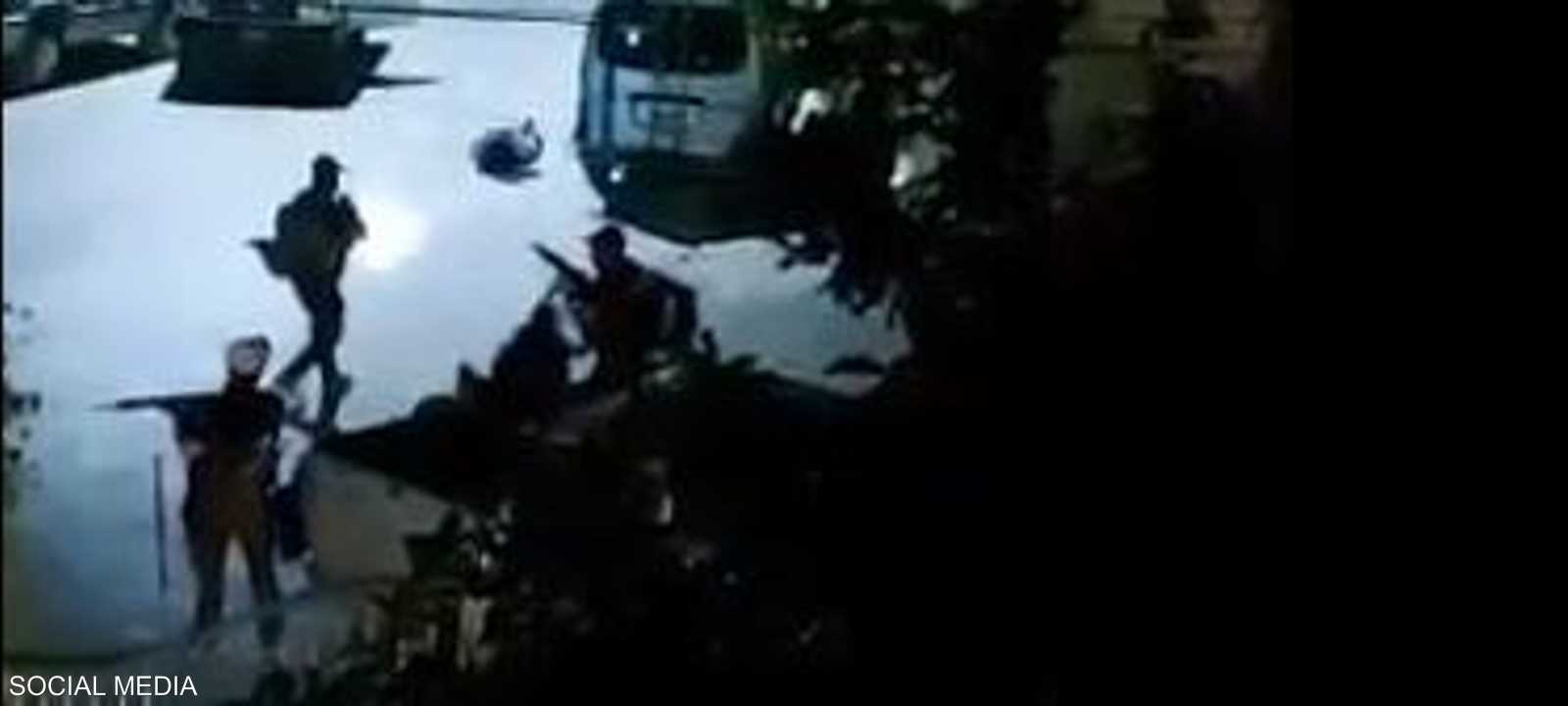 مسلحون في محيط مقر رئيس هايتي المقتول