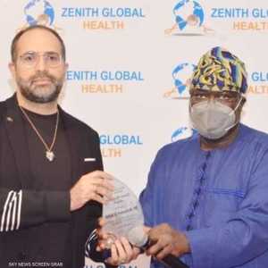 نال الساحلي جائزة التميز الطبي