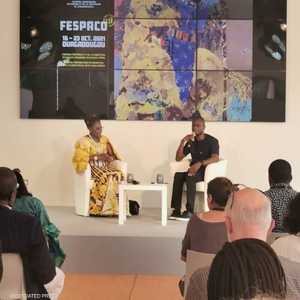 صورة وزيرة الثقافة ومدير المهرجان بكان