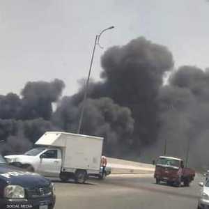 سيارة تصدم قوة أمنية خلال فحص حادث اشتعال سيارة