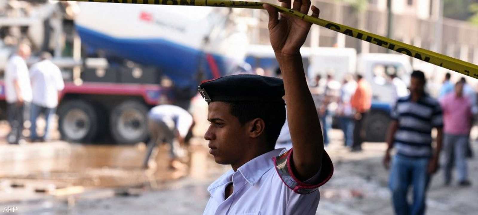 أرشيفية.. عنصر من الشرطة بمصر