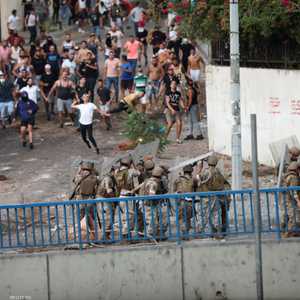اندلعت احتجاجات في مناطق عدة في لبنان بعيد استقالة الحريري