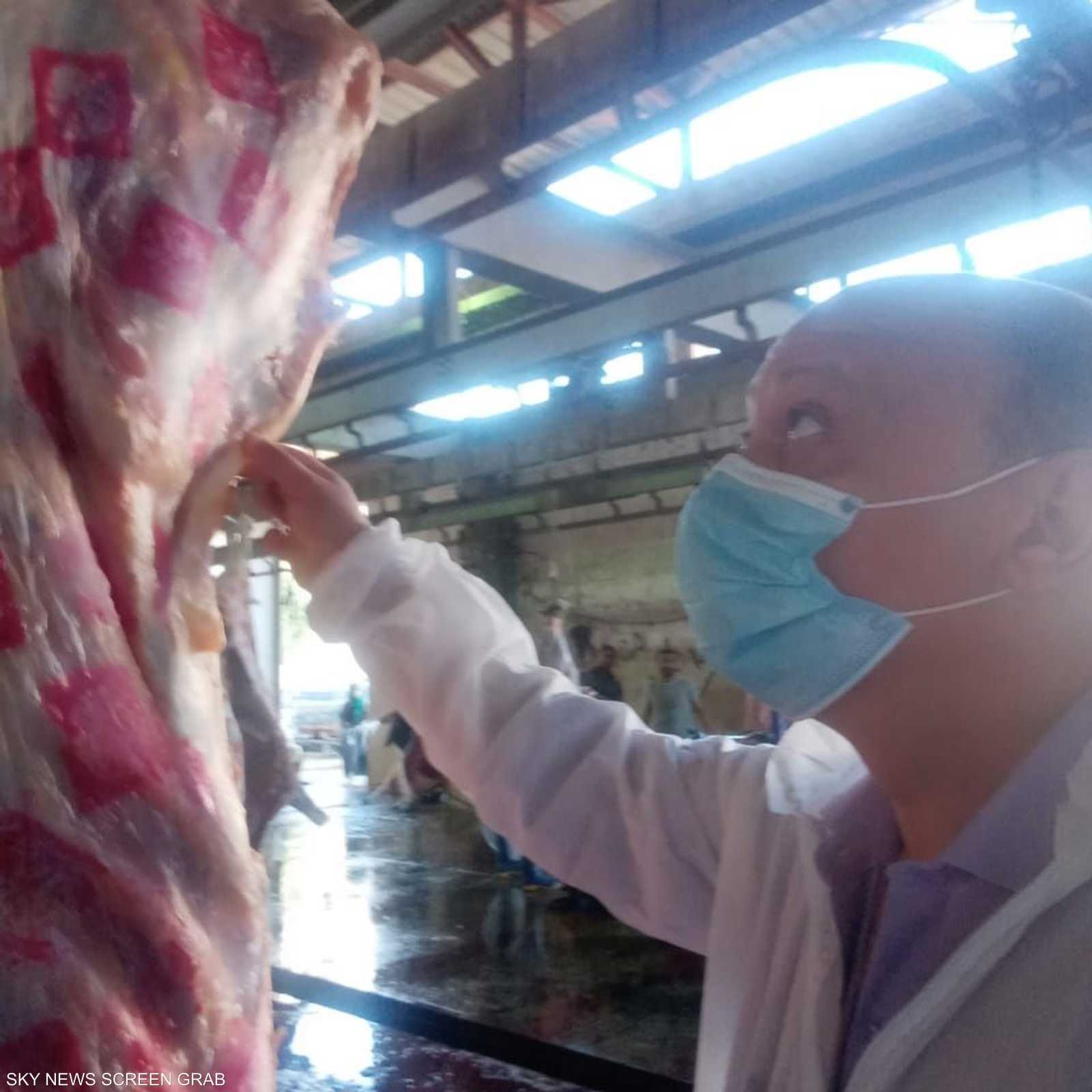 د أيمن محروس في إحدى حملاته اليومية