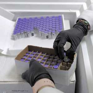 لقاح فايزر.. أرشيفية