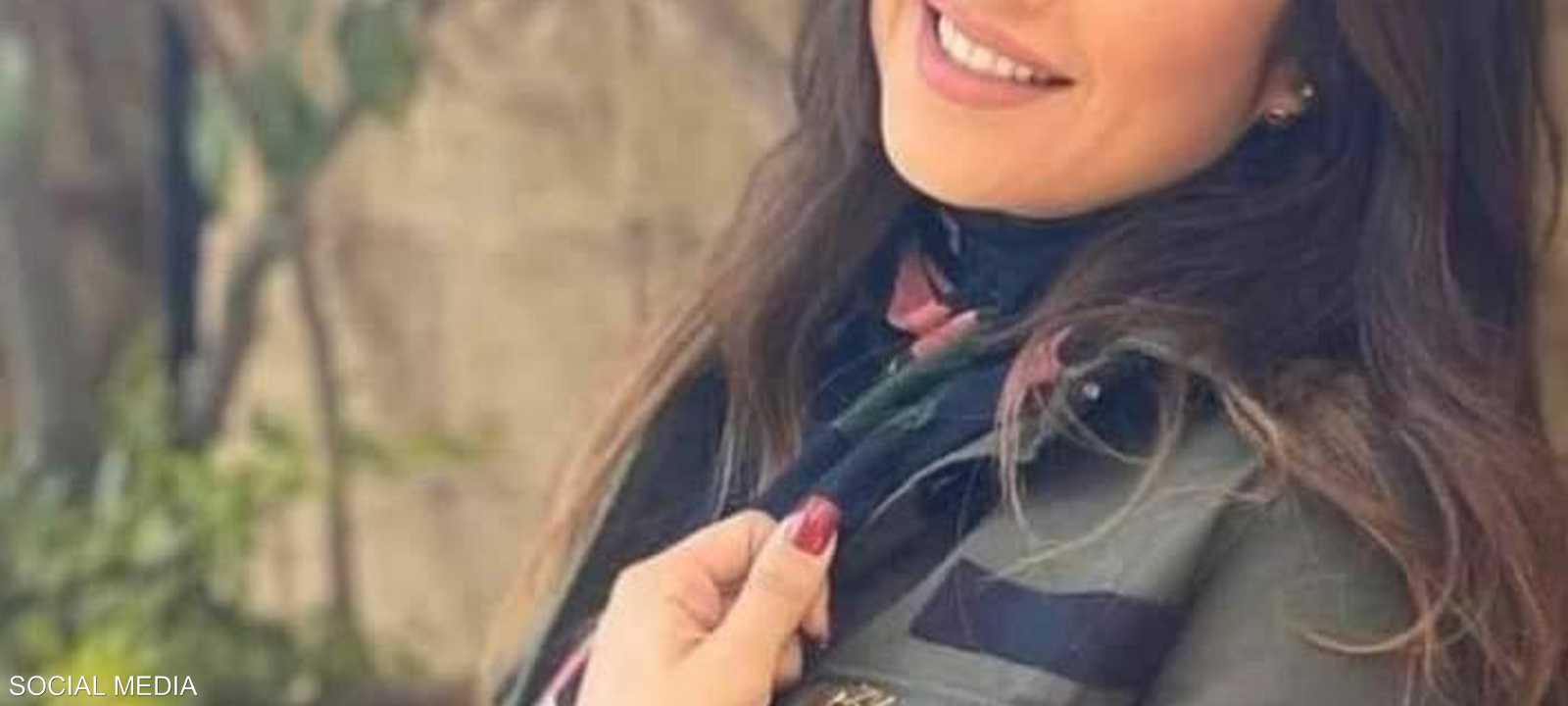 الفنانة المصرية ياسمين عبد العزيز