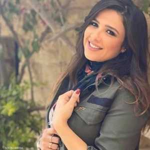 الفنانة المصرية ياسمين عبد العزيز