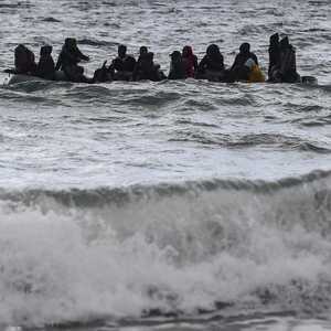 أرشيفية.. مركب مهاجرين قبالة سواحل تركيا