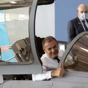 وزير الدفاع اليوناني نيكولاوس بانابوتوبولوس