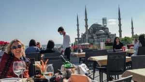 توقعات سلبية لقطاع السياحة التركي.. أرشيفية