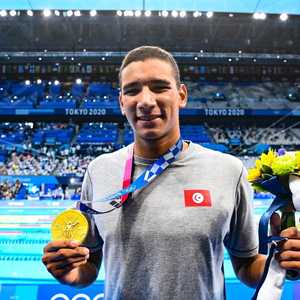 حقق السباح التونسي أحمد أيوب الحفناوي إنجازا تاريخيا