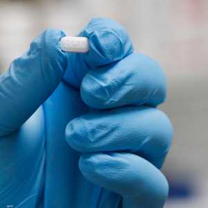 علماء يعملوان على تطوير لقاح لكورونا على شكل حبة- أرشيف