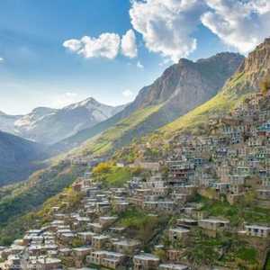 تتميز هورامان بطراز معماري فريد