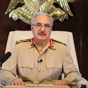 قائد الجيش الوطني الليبي المشير خليفة حفتر