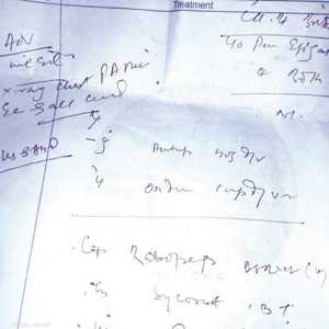 يكشو كثيرون من سوء خط الأطباء