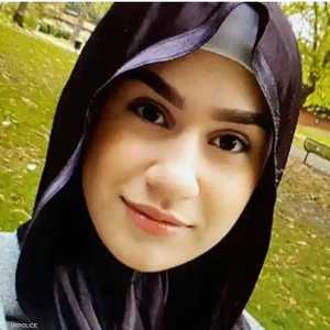 الطالبة الراحلة آية حسين