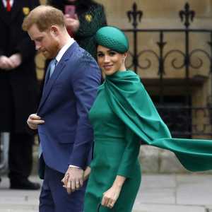 صورة سابقة لماركل قبل عام من اليوم