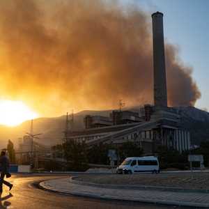 الحرائق اجتاحت مناطق واسعة في تركيا