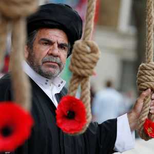 المعارضة الإيرانية تواجه عدة عقبات