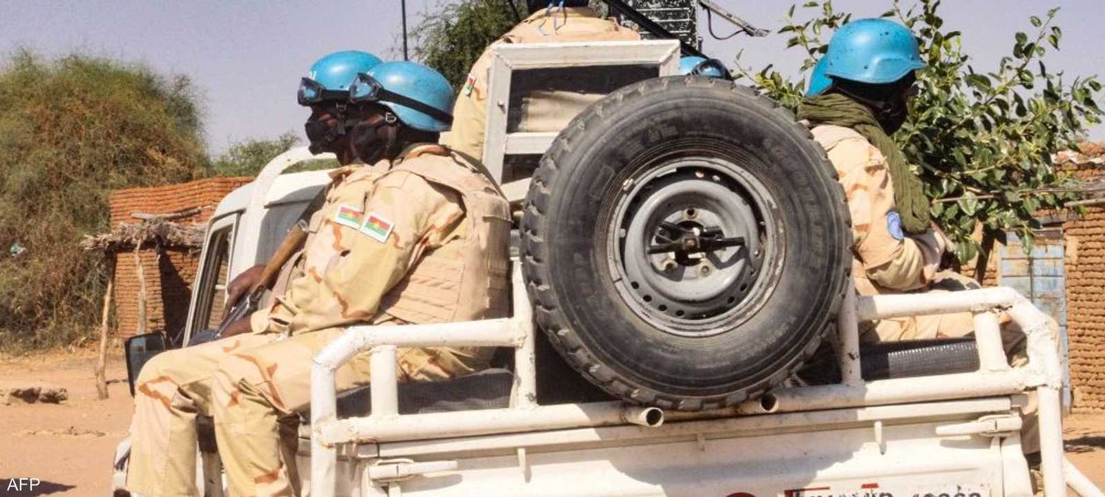 قوات من حفظ السلام في درافور - أرشيف.