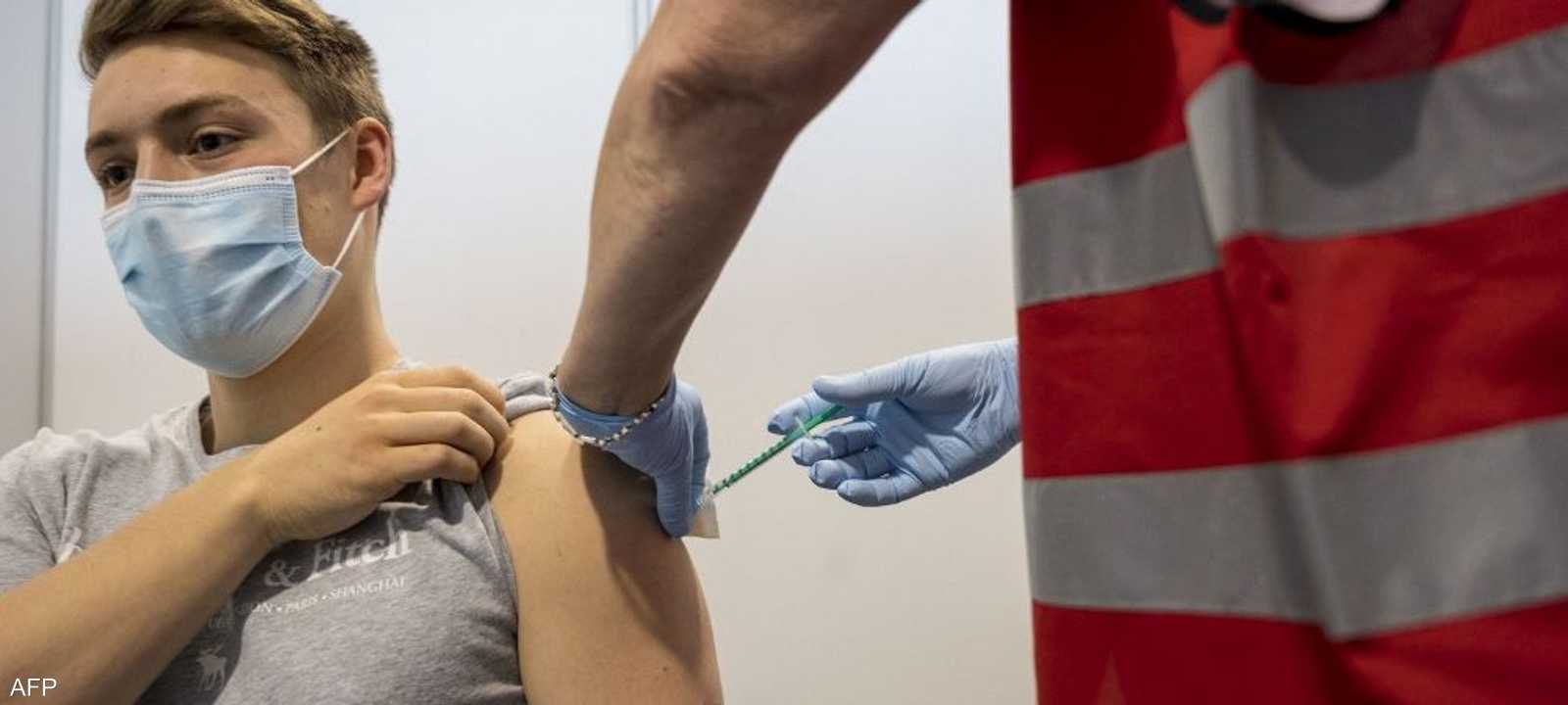 أكثر من 62 بالمئة من الألمان تلقوا جرعة واحدة من اللقاح.