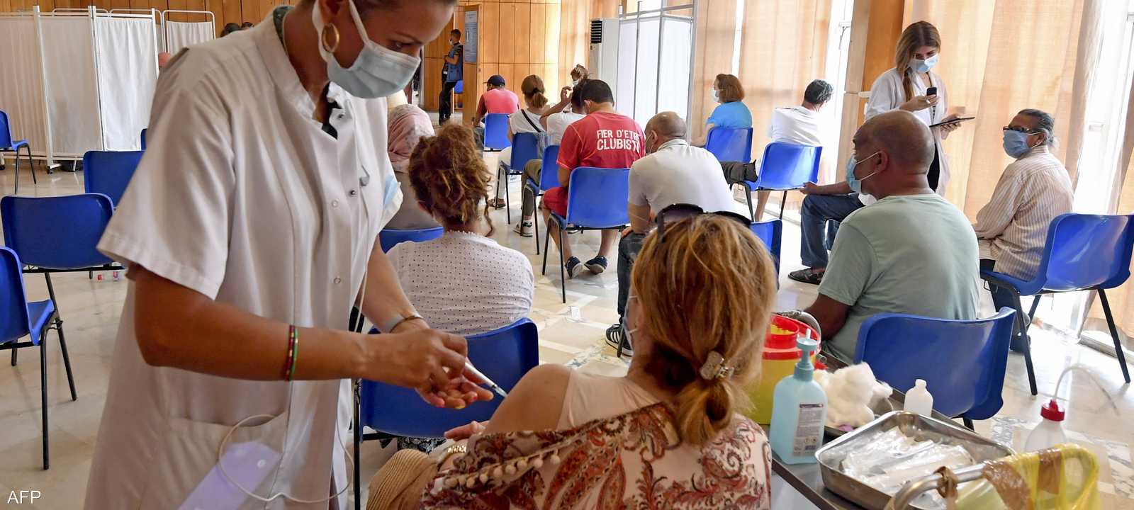 تتوقع السلطات التونسية تطعيم مليون شخص اليوم- أرشيف