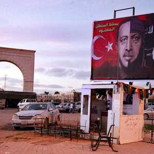 لافتة في بنغازي تندد بالأطماع التركية في ليبيا