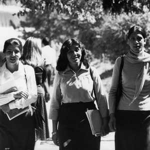 طالبات في جامعة بأفغانستان في الثمانينات