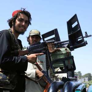 مسلحون من حركة طالبان التي تسيطر على المدن من دون قتال