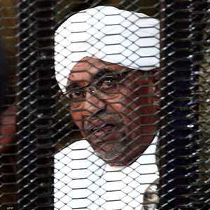 عمر البشير خلال جلسات محاكمته