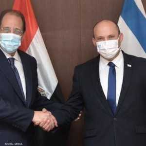 بينيت مصافحا عباس كامل