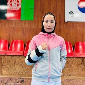 لاعبة البارا تايكوندو زكية خودادادي